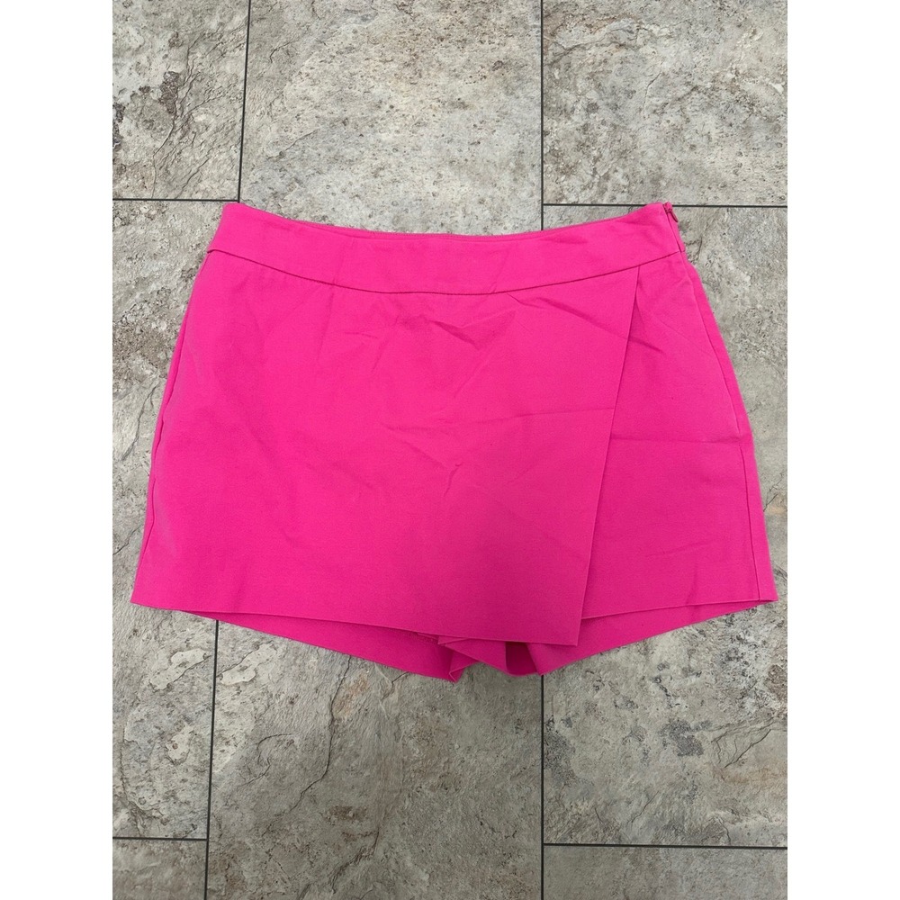 Crown & Ivy Skort Size 14 Bright Pink